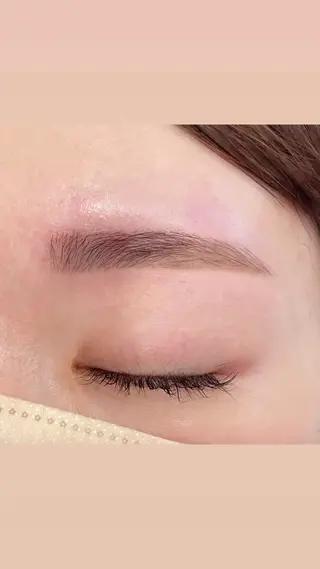 アイブロウ 坂田 りおのマツエク・マツパデザイン