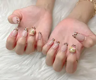 ネイル UnFLAIR 麻布十番店🧸NAOのネイルデザイン