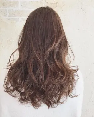 ロング eclat suzumiのヘアスタイル