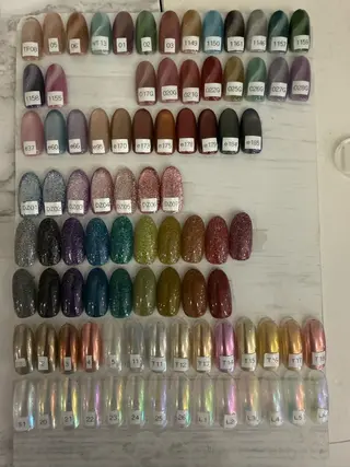 ネイル CHOUETTE YUMIのネイルデザイン