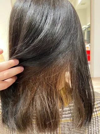 カラー MANAMI MORITAのエステ・リラクイメージ