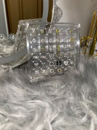 ネイル una nailsalonのネイルデザイン
