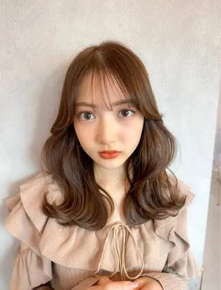 セミロング カラー 新宿/韓国風レイヤー 髪質改善/渋谷直樹のヘアスタイル