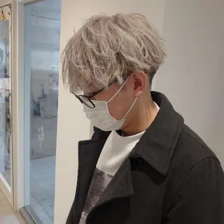 ショート カラー メンズ E Komo hair所属・Wow❕E Komo hair 永井一輝のヘアスタイル