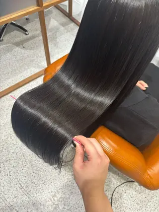 セミロング カラー Asumi 髪質改善/美髪/艶髪のヘアスタイル