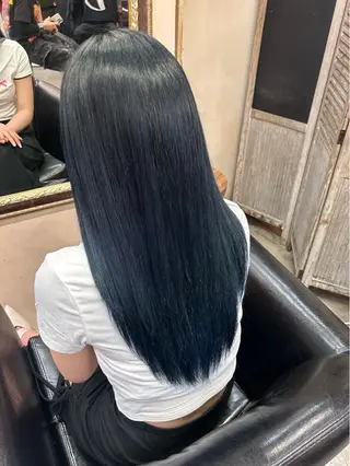 ロング カラー abilita MIYUのヘアスタイル