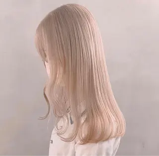 セミロング トップスタイリスト こうすけのヘアスタイル
