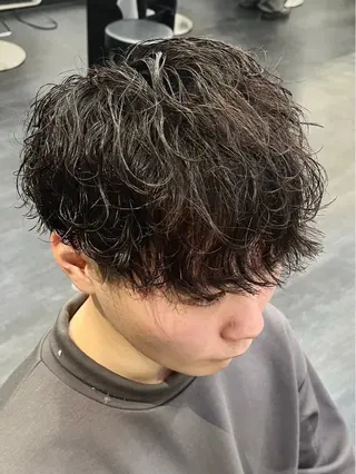 パーマ メンズ 長瀬 友唯のヘアスタイル