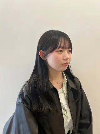 カラー cleohair pacela所属・吉村 詩音のヘアスタイル