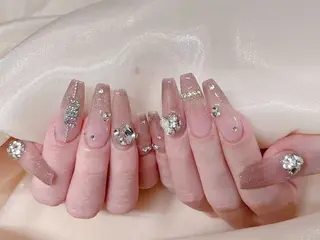 ネイル LR.ONE リナのネイルデザイン