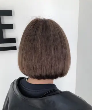 ショート カラー 渋谷/ハッシュ レイヤーカット/会田のヘアスタイル