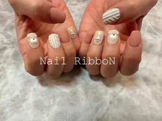 ネイル ネイルリボン 受付スタッフのマツエク・マツパデザイン