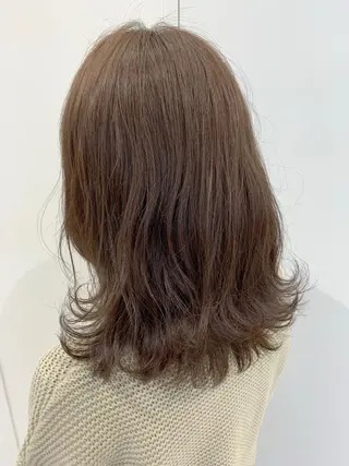 ミディアム カラー ヘアアレンジ 透明感♡︎♡︎ 佐々木早苗のヘアスタイル
