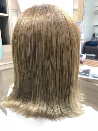 ミディアム カラー SONOKA 🦋のヘアスタイル