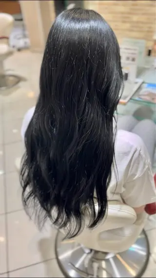 ロング カラー 髪質改善美容師 鈴木のヘアスタイル