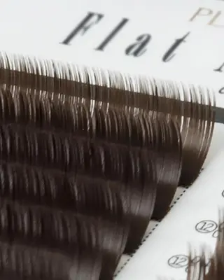 マツエク・マツパ yeonヨン｜大人 女性が選ぶハイサロンのマツエク・マツパデザイン