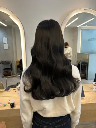 ロング 💍美髪矯正💍 山田　涼也のヘアスタイル