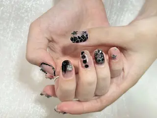 ネイル VIVIAN リサのネイルデザイン