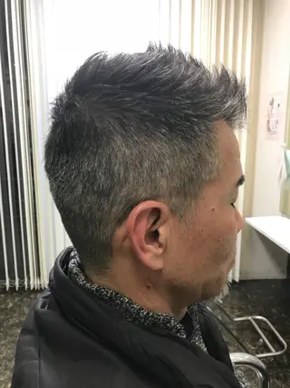 メンズ 中野 健人のヘアスタイル