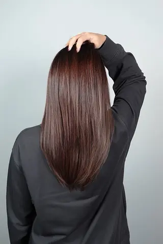 ブリーチなしカラー 🚀イシダのヘアスタイル