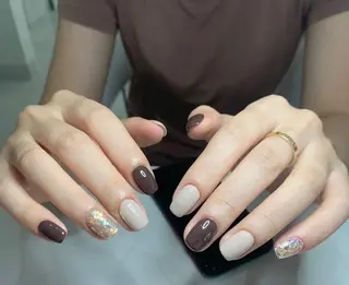 ネイル UniqueNail 長さだし専門店のネイルデザイン