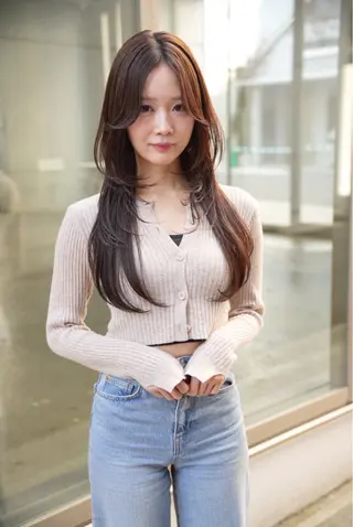 ロング soigne 表参道【ソワネ】所属・艶髪🩰透明感カラー 🫧あやみのヘアスタイル