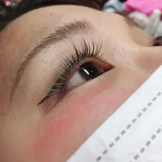 マツエク・マツパ 舟橋 瑞稀のヘアスタイル