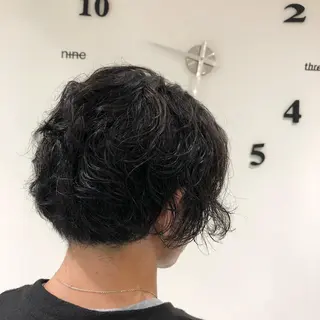 ショート カラー メンズ 松吉 純平のヘアスタイル