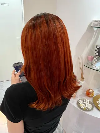ミディアム カラー MONA HARUNAのヘアスタイル