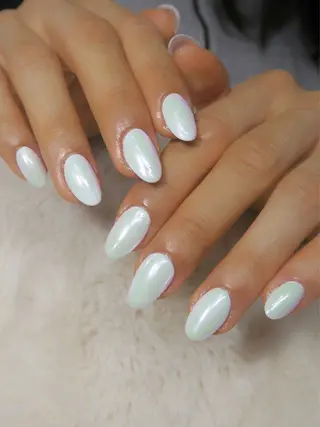 ネイル gloss nail 代々木上原のネイルデザイン