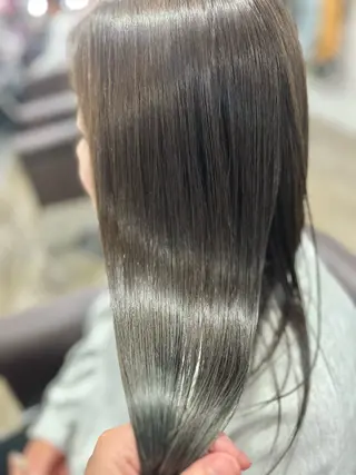 ロング olino【西田辺】 KAORIのヘアスタイル