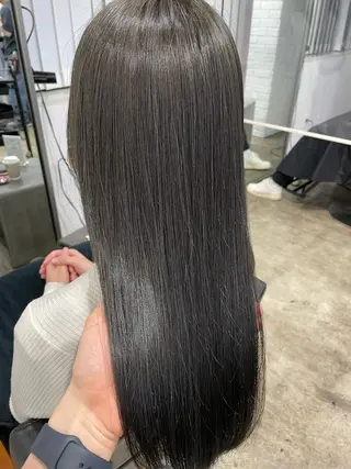 ロング カラー 顔まわり/艶カラー スズキサトミのヘアスタイル