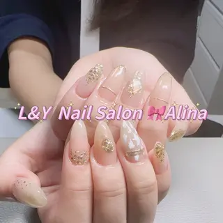 ネイル L&Y Nail🎀 思雪のネイルデザイン