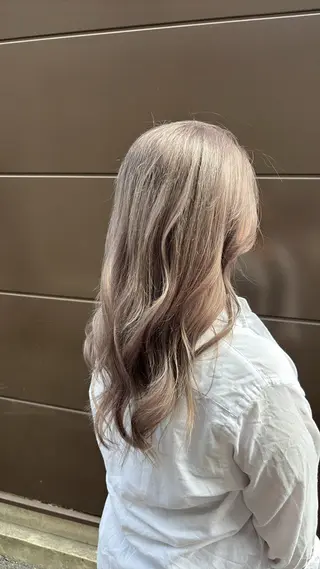 セミロング 小沢 真澄のヘアスタイル
