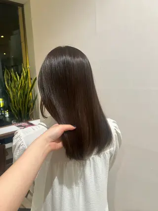 ロング アンアミ渋谷所属・Unami こはるのヘアスタイル