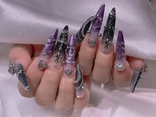 ネイル M2ネイルサロン【長さ出し&フィルイン導入店】所属・長さ出し専門店 RIRIのネイルデザイン