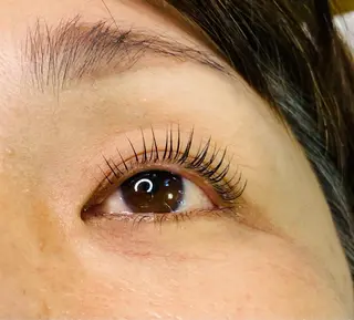 マツエク・マツパ サン美容室所属・サン美容室 ♡の眉毛・アイブロウイメージ