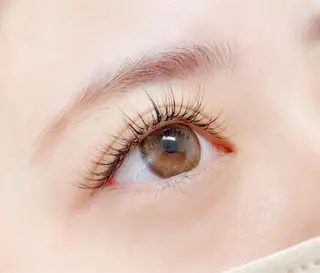 マツエク・マツパ ROWL total beauty salon所属・ROWL YUKARIのマツエク・マツパデザイン