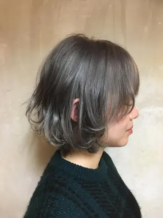 ショート カラー 森 早希絵のヘアスタイル