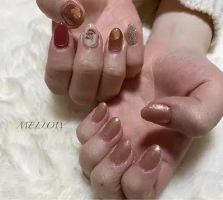 ネイル mayu 𓃠のネイルデザイン