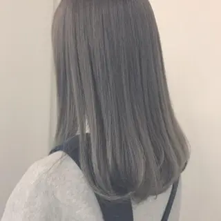 セミロング 松戸　レイヤーカット 野口　康太郎のヘアスタイル