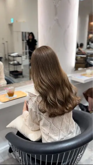 ロング カラー 坂川 輝陽のヘアスタイル