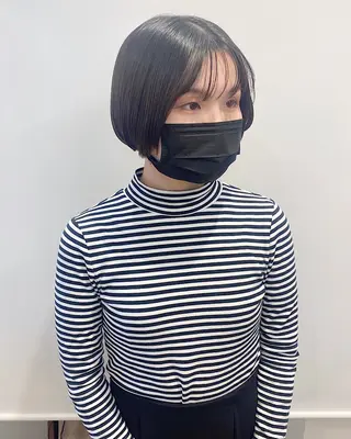 ミディアム 石山 /切りっぱなしボブのヘアスタイル