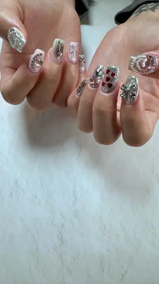 ネイル Atelier Ariのネイルデザイン