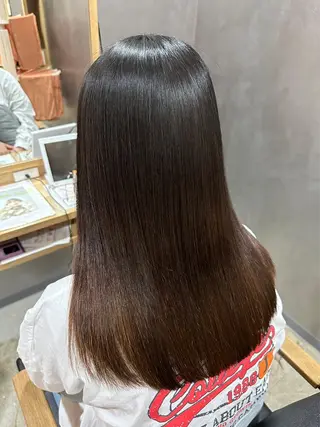 セミロング inity　杉本 美羽のヘアスタイル