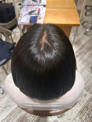 カラー 白岩 君予のヘアスタイル