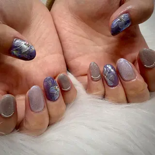 ネイル 池袋✨ネイル やり放題orフレンチのネイルデザイン