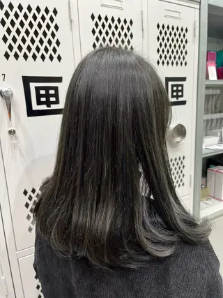 セミロング fifth 黒木のヘアスタイル