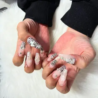 ロング mao .のネイルデザイン