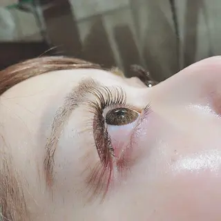 マツエク・マツパ ANNE梅田 GRACE店所属・ANNE chizuのマツエク・マツパデザイン